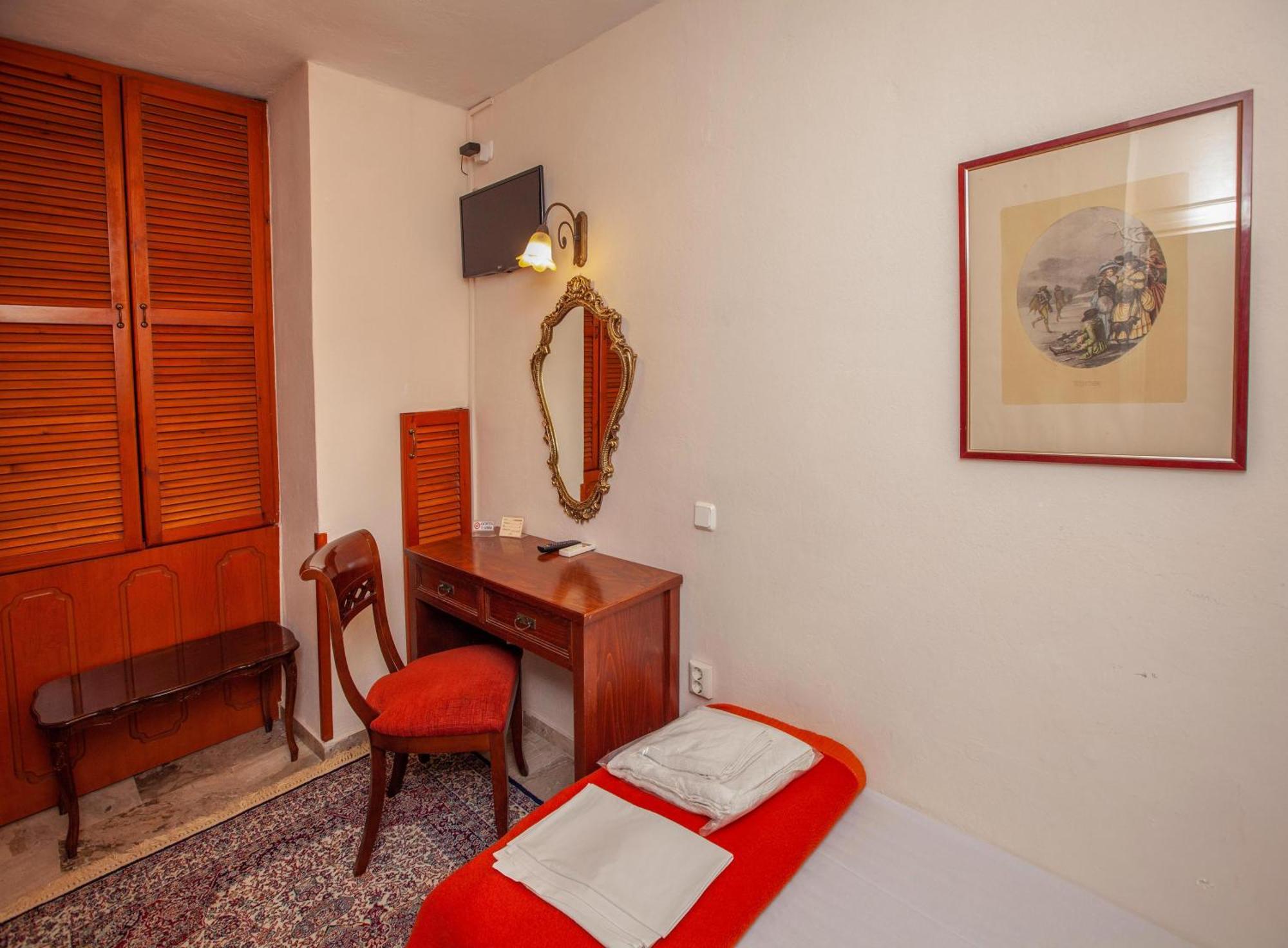 Byron Traditional Hotel Nauplion Pokój zdjęcie